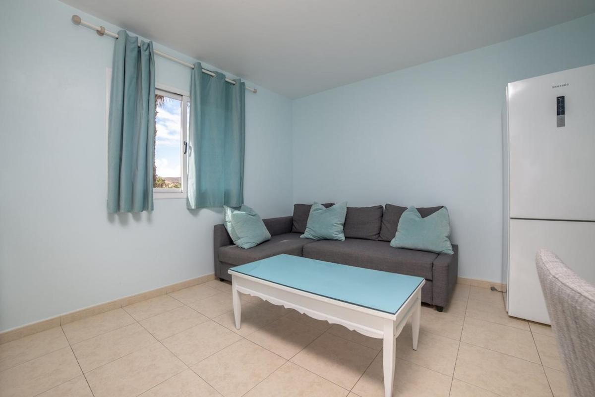 Lightbooking Oasis Royal Corralejo F311 外观 照片