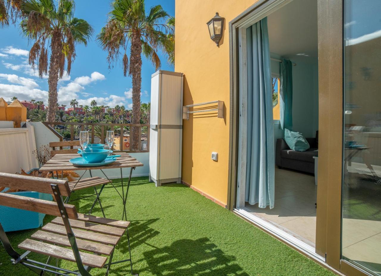 Lightbooking Oasis Royal Corralejo F311 外观 照片