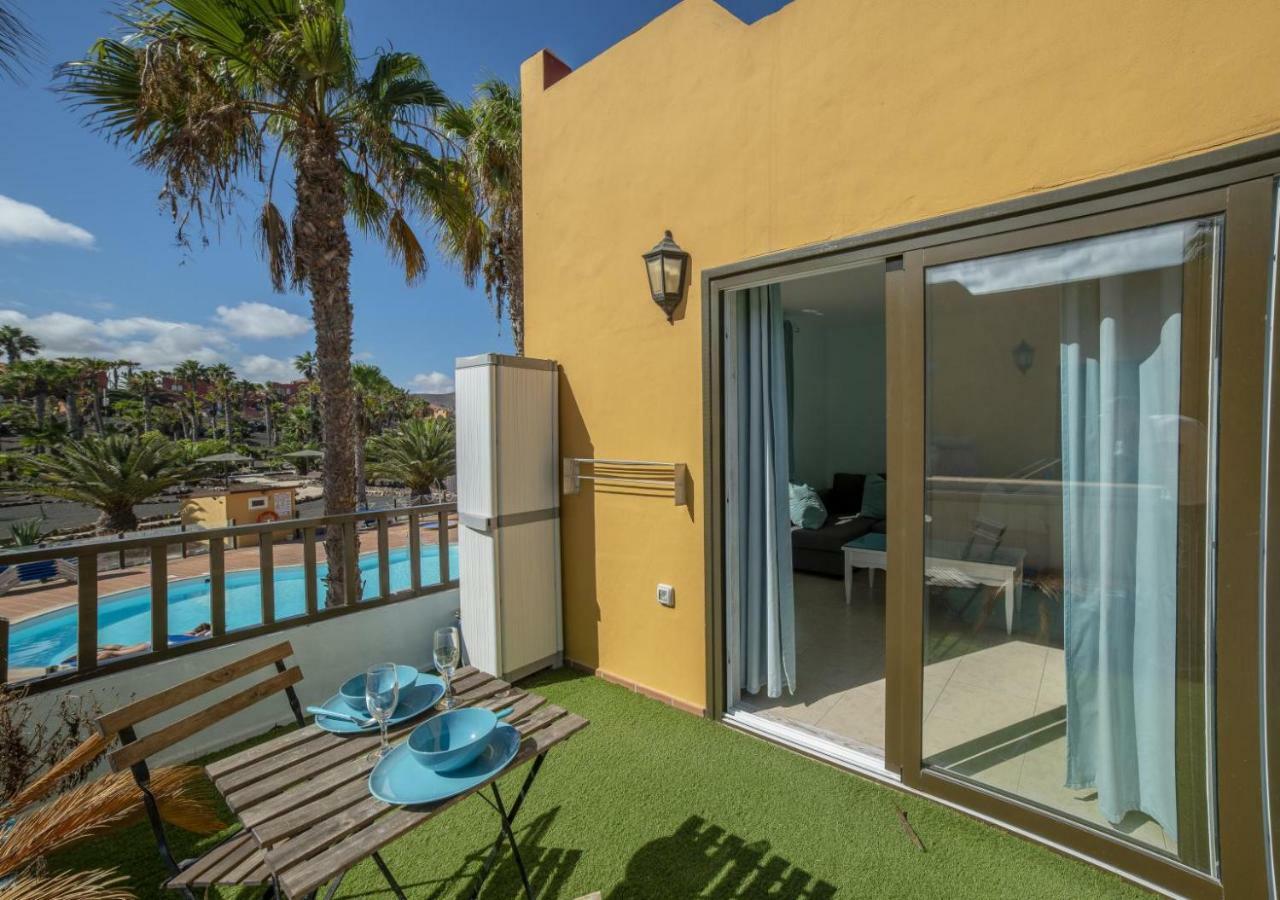 Lightbooking Oasis Royal Corralejo F311 外观 照片